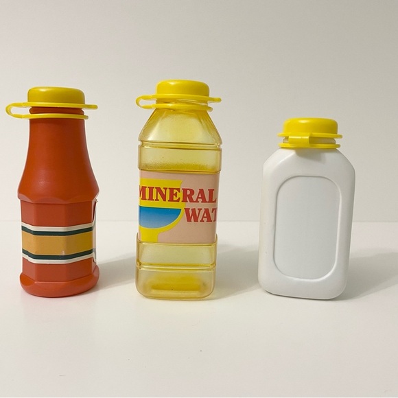 Vintage Doll Assorted Accessories Grocery Food - Picture 8 of 16